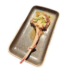 Restaurant Nagoya-gerecht-fried-grill-lamskotelet-met-knoflook